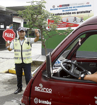 Más de 100 colegios de Lima Metropolitana en riesgo por inseguridad