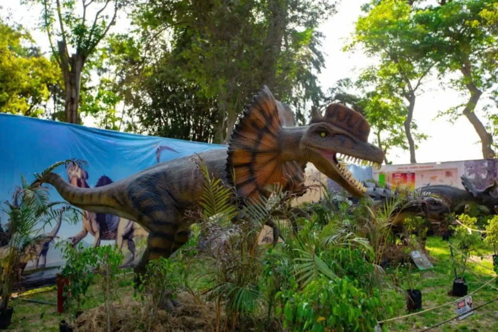 dino park villa el salvador lima